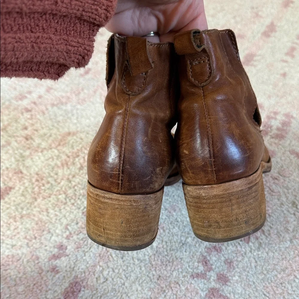 Kork-Ease Women's Tan Leather Chelsea Ankle Booties - Picture 7 of 12